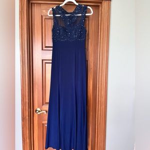 Beautiful navy blue beaded floor length gown size 4